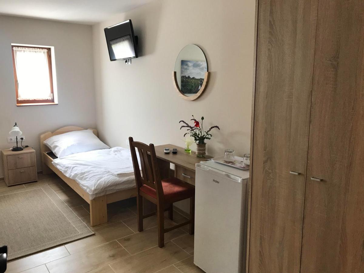 Berger Pince Es Vendeghaz Hotel Csaszartoltes Eksteriør billede
